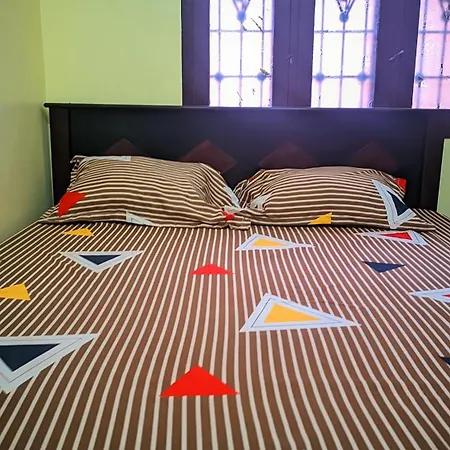 Sri Balaji Homestay Guest House Tiruvannamalai Exterior photo