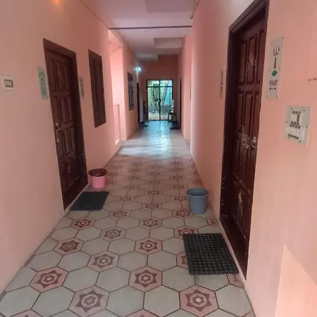 Sri Balaji Homestay Guest House Tiruvannamalai Exterior photo
